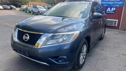 2014 Nissan Pathfinder SV FWD