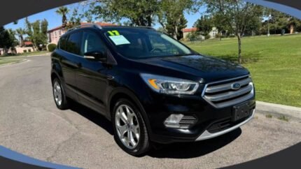 2017 Ford Escape Titanium 4WD